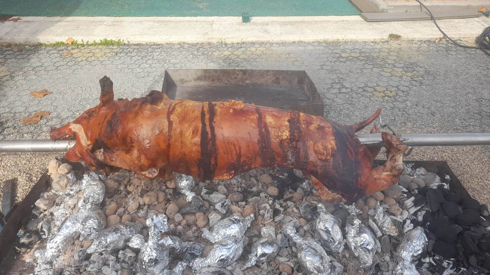 Spanferkel – Backschwein auf dem Grill